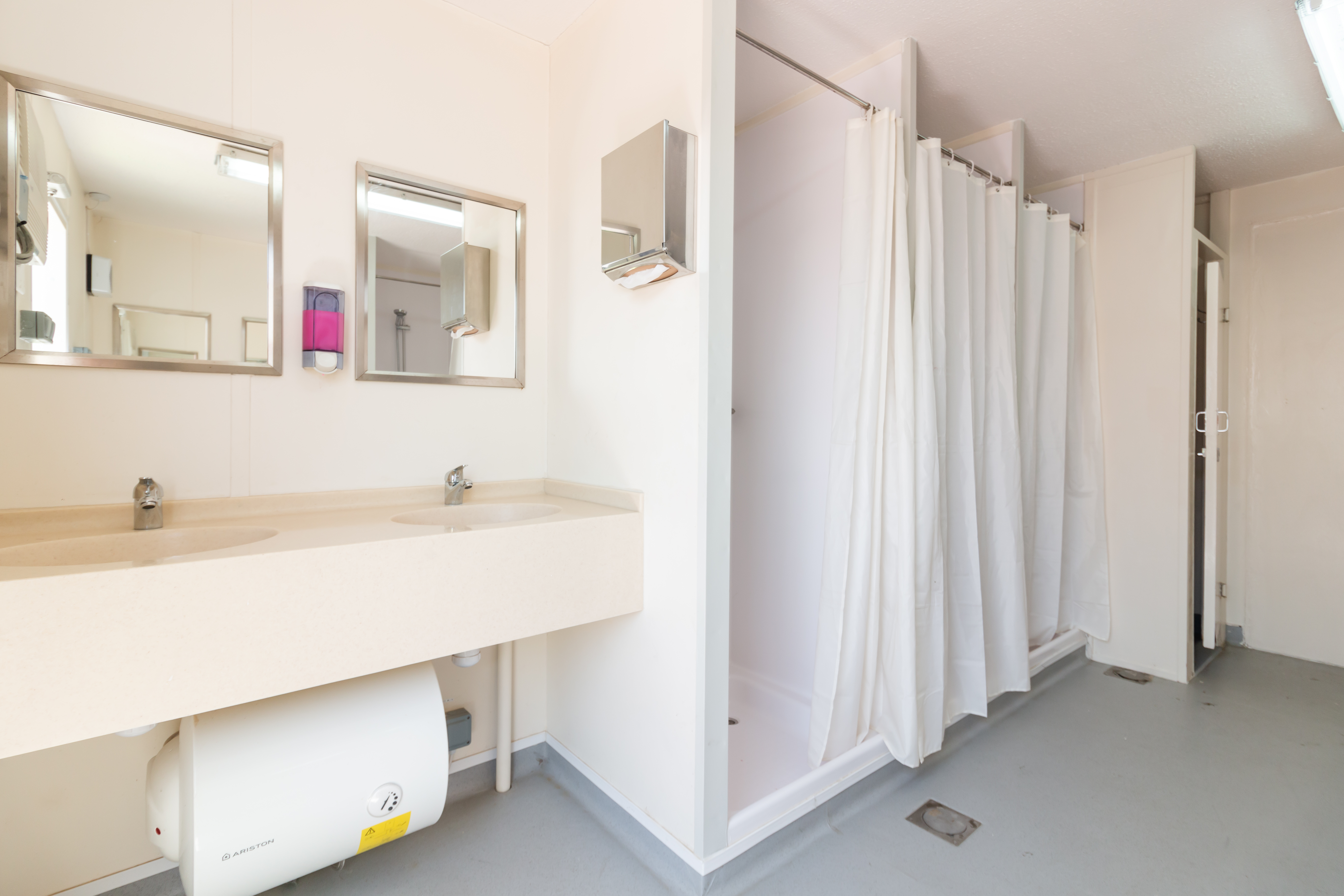 Animated Card Hover Effect Html & CSS